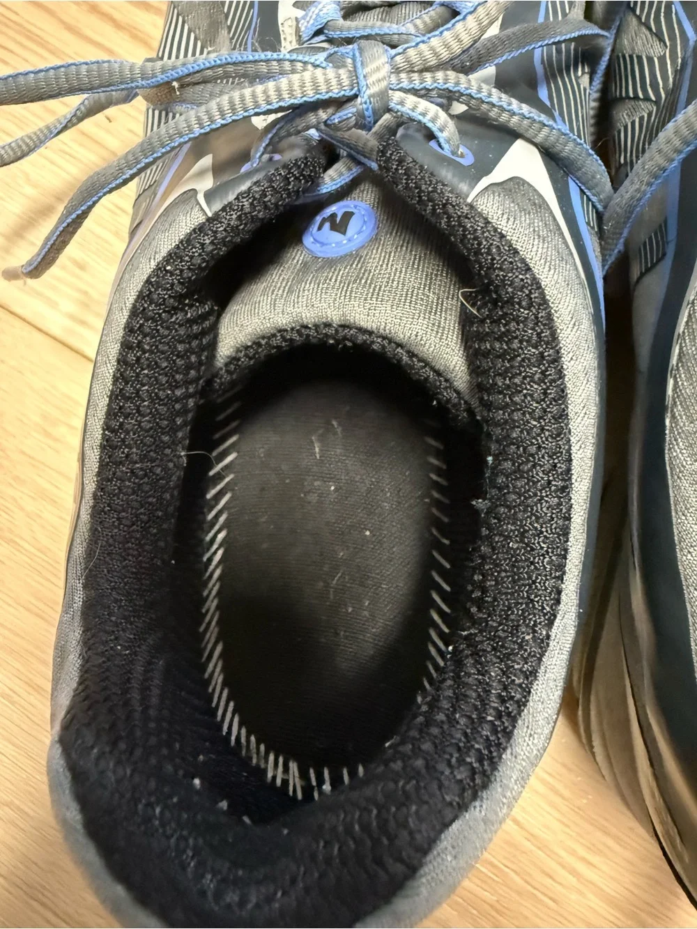 Merrell Women's Siren Edge hiking shoes in a grey and blue colorway, Size 9